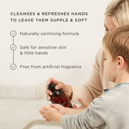 Kit & Kin plant-based eco hand wash that cleanses, refreshes and leaves hands feeling soft, nourished and gently fragranced with natural oils